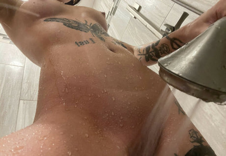 luciferisfemale pornstar naked photo