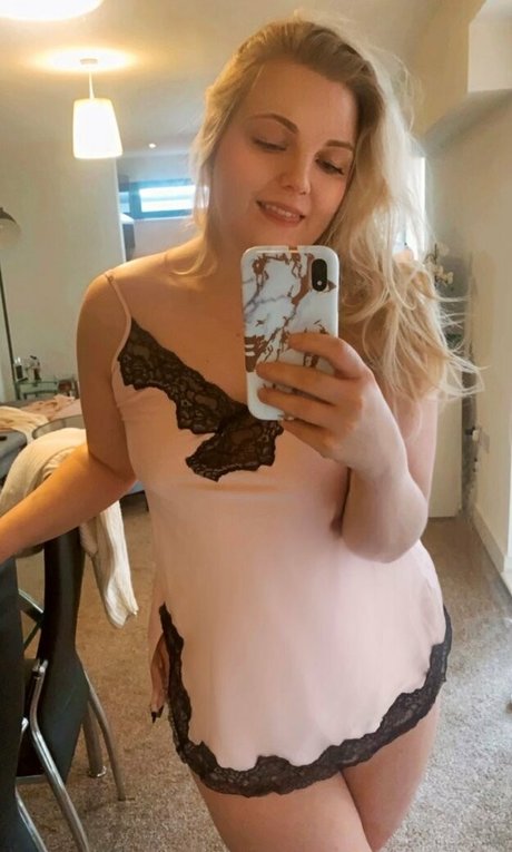 Jessylou sexy actress pictures