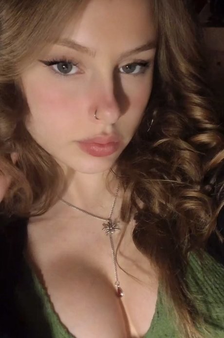 Trinitysdc pornstar high quality picture