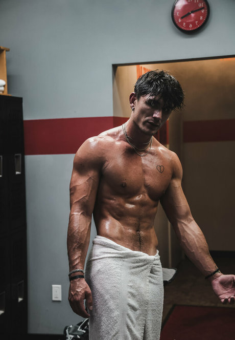 jacobsavagee star hot photo