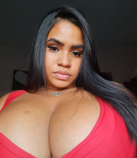 Laryssa Braga sex actress image