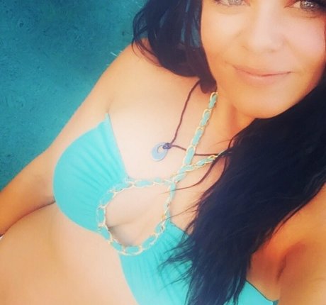 davens pretty actress img