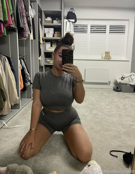 lottieeb model exclusive gallery
