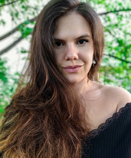 Eliza Stefanova sexy star photo