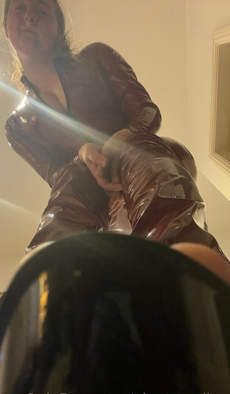 giantrozalina star erotic photos