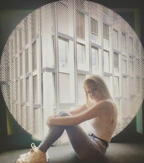Jeanette Biedermann model adult pictures
