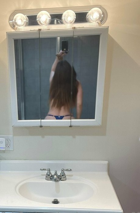 masked mommy 20 xxx model photos