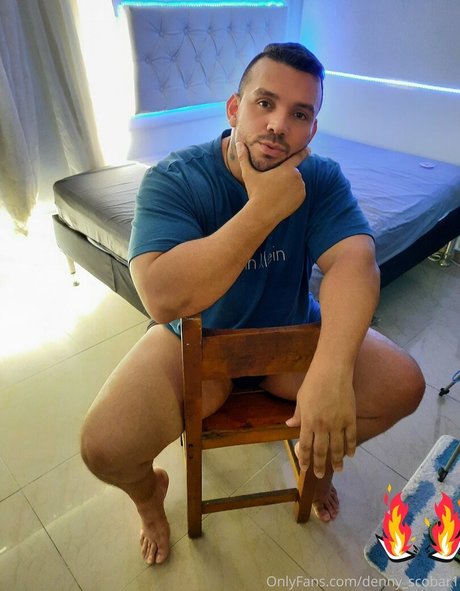 denny scobar1 top profile image