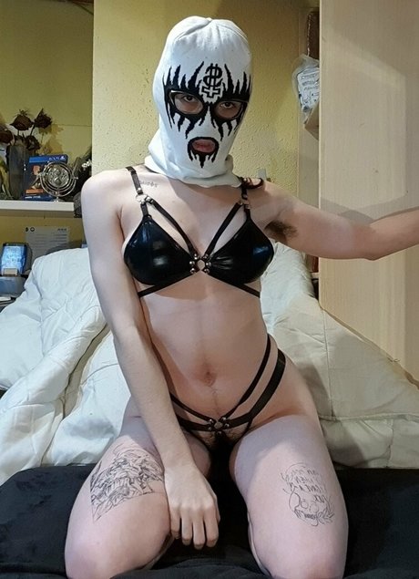 arsenichoe art model photo