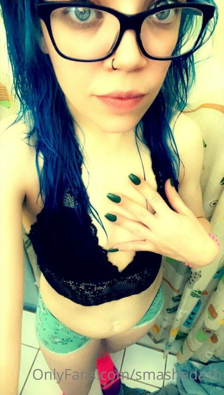 smashedash star nude galleries