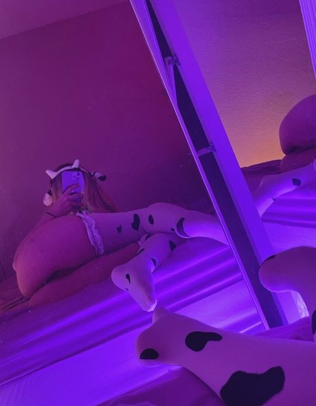 virtuallylewd star erotic photos