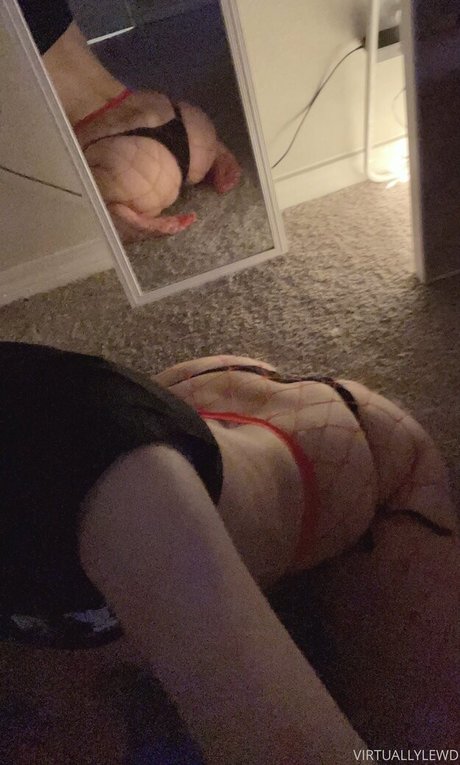 virtuallylewd model adult galleries