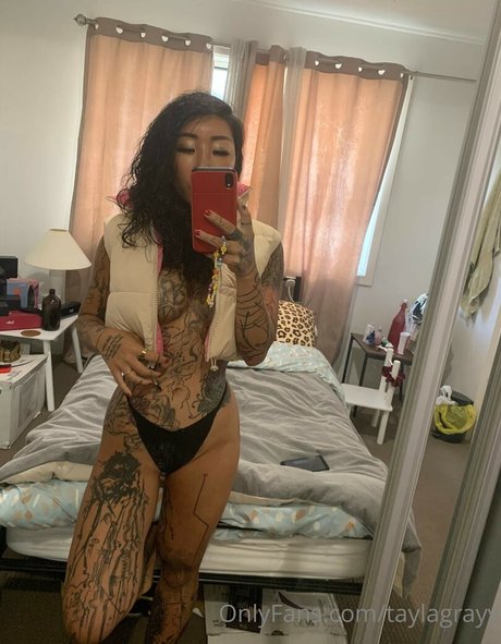 TaylaGrayy hot model pictures