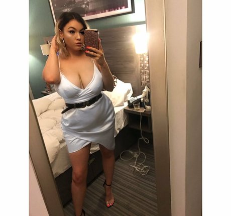 Kendall Rowan pornstar sexy photos