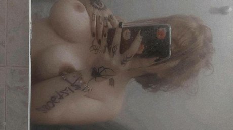 Heloisa CDNX naked actress pictures