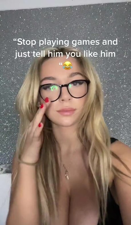 Isabella B pornstar adult image