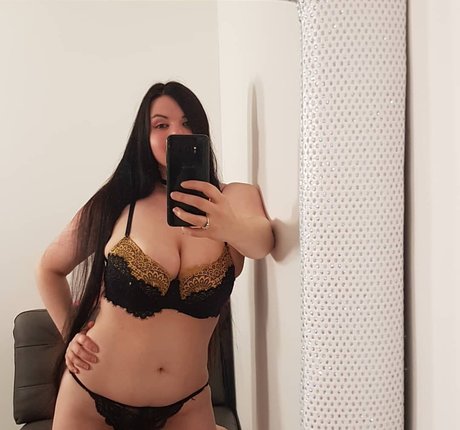 Nina Nightbloom pornographic star picture