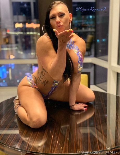 QueenKarma model high quality gallery