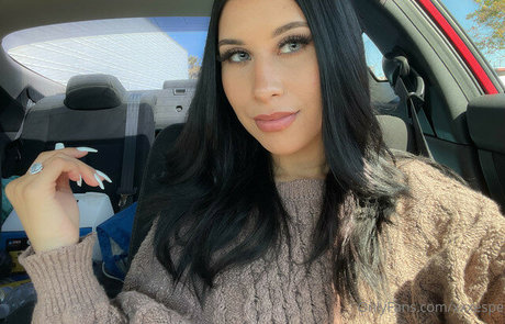 Espe ASMR free actress img
