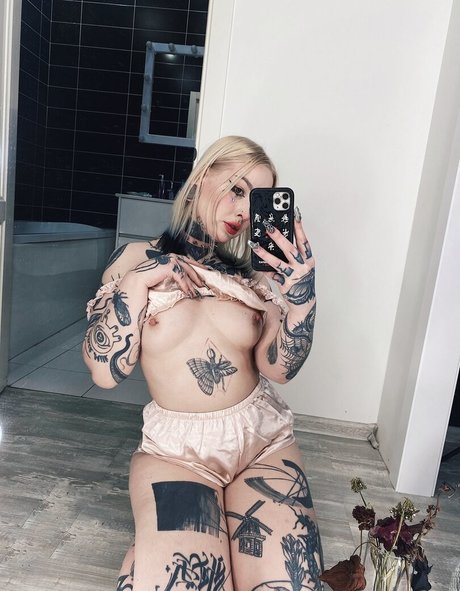 dariamilk high quality pornstar galleries