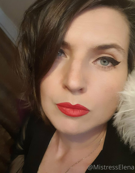 mistresselena model hot img