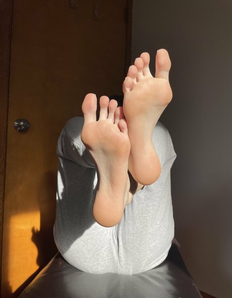 solelydawn xxx actress image