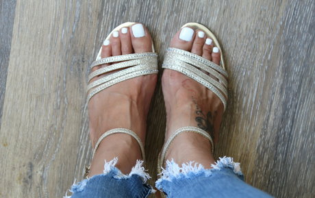 lilmisslongtoes7410 beautiful model photo