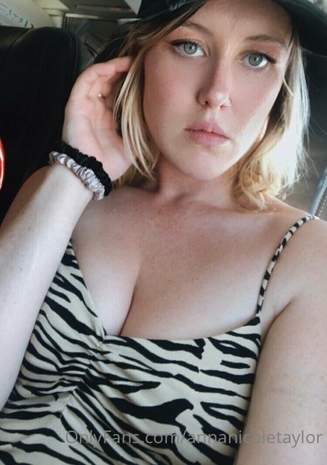 annanicoletaylor porn actress pictures