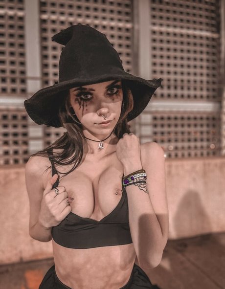 Midnight rav3n hot star archive