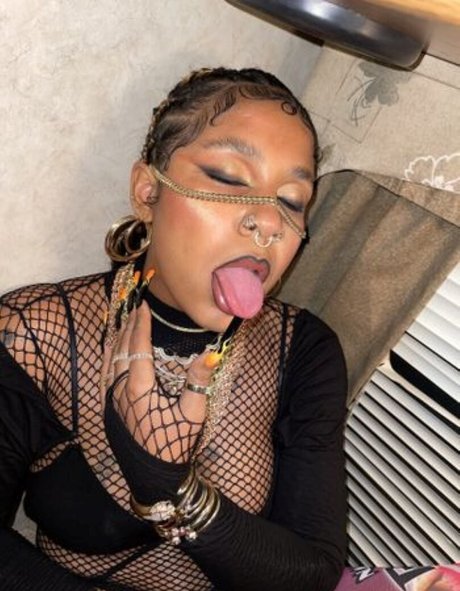 Tokischa Peralta nude pornstar images