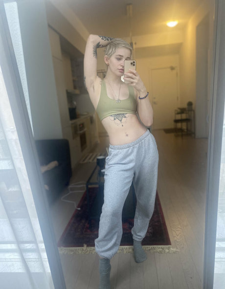 samanthaknoxxoxo erotic pornstar pic