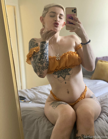 samanthaknoxxoxo xxx pornstar pic