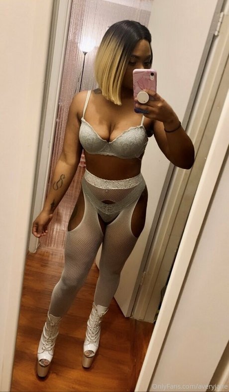 averyjane nice actress galleries