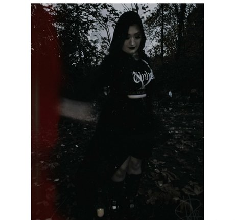 livingdeaddani profile image