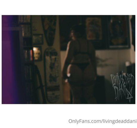 livingdeaddani pornstar hd galleries