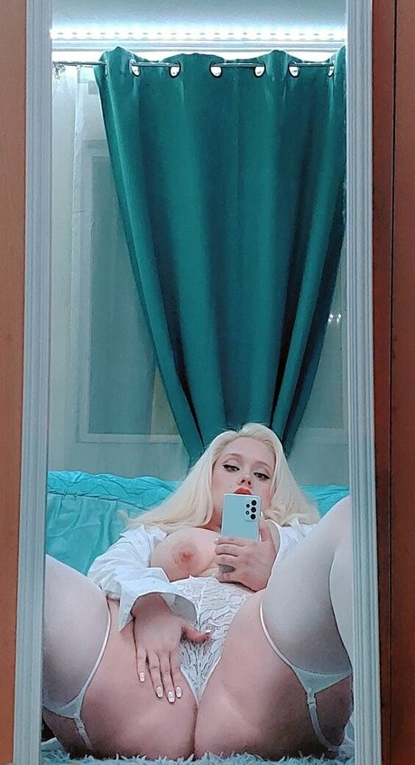 marlyndequeen nudes pornstar image