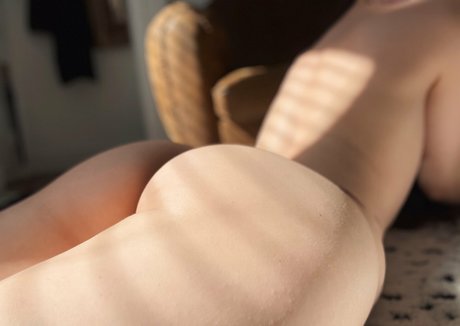 justbili nude model pic
