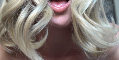 KSWifey xxx pornstar pictures