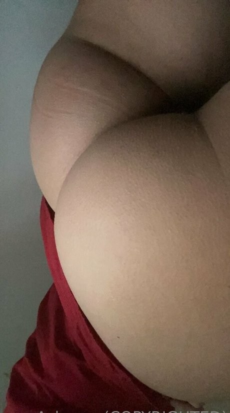 hiitsash model free gallery
