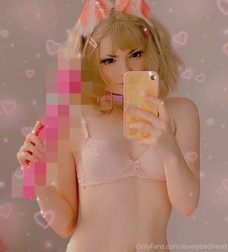lovelybedhead exclusive star pictures
