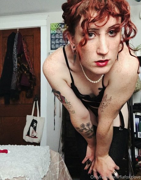 fiafoxglove pornstar art photo