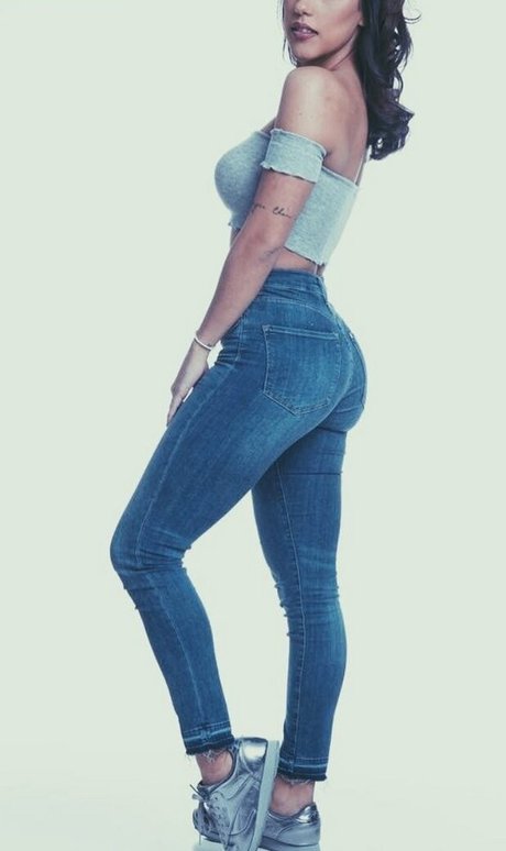 ebony gilf onlyfans sexy nudes pictures