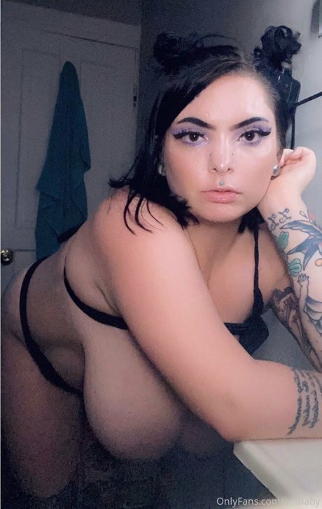 Ambaby erotic pornstar pics