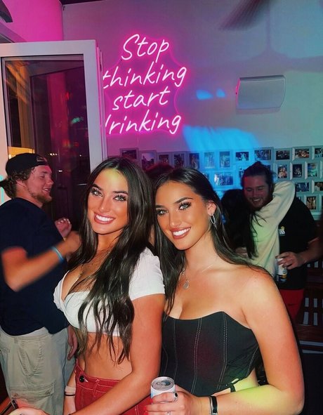 Taylor Alessi top star images