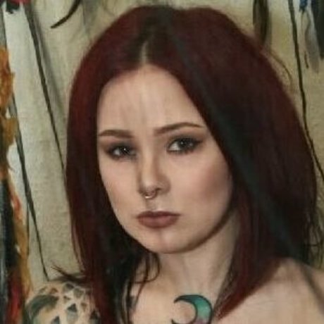 Autumnelfxo sexy pornstar pictures