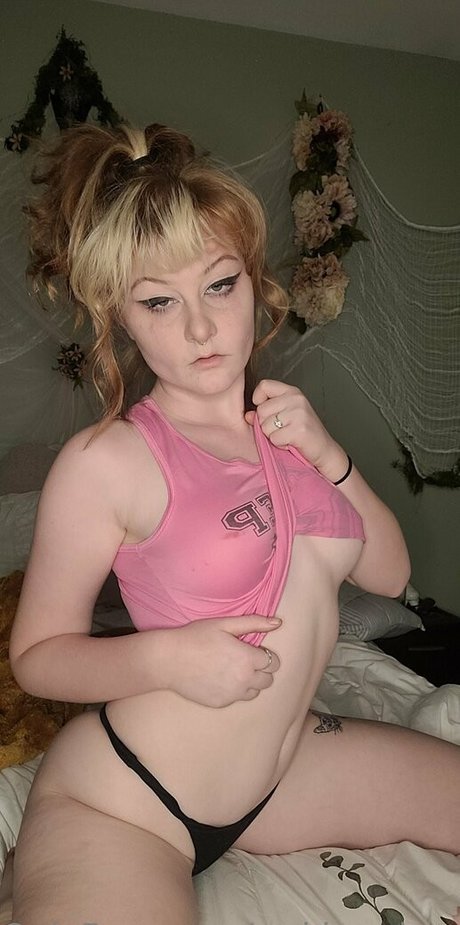 red head redemption pornstar top picture