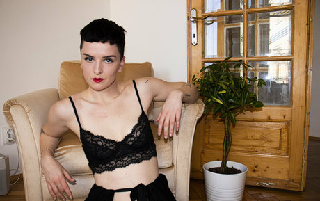 missalexthorn model adult picture