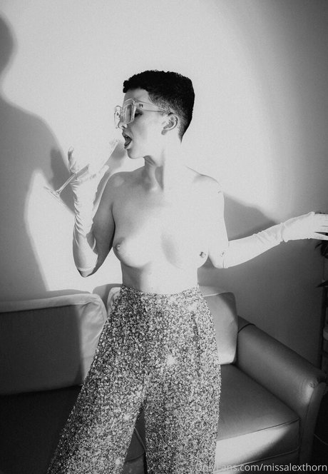missalexthorn model photos