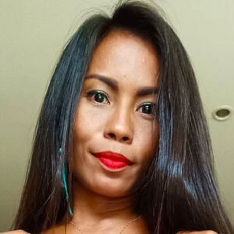 PaulaThai naked model pic