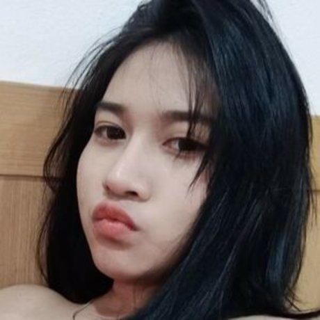 Warunee Thanyaphu nice actress pictures